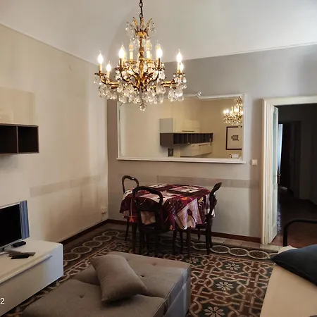 Sotto La Torre - Under The Tower Appartamento *