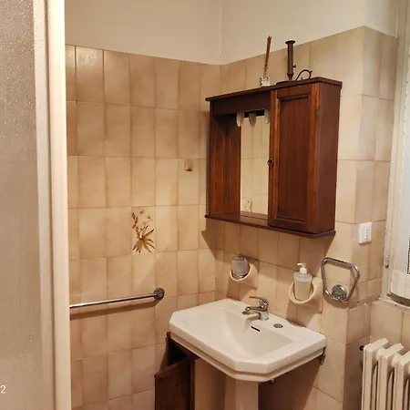 Sotto La Torre - Under The Tower Appartamento