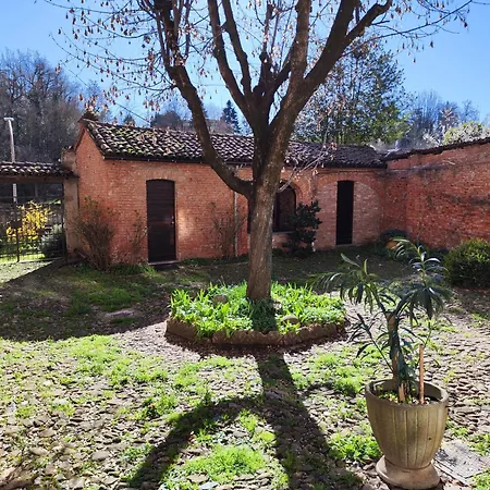 Appartamento Sotto La Torre - Under The Tower Novi Ligure